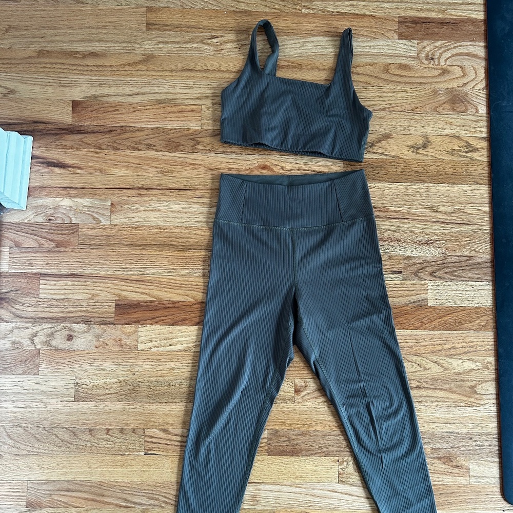 NWOT Recycled GIRLFRIEND COLLECTIVE Olive Green Ribbed Set